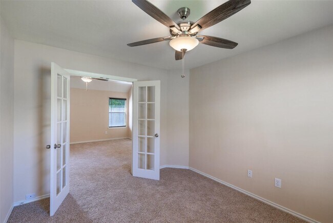 Building Photo - 24523 Rathford Ct