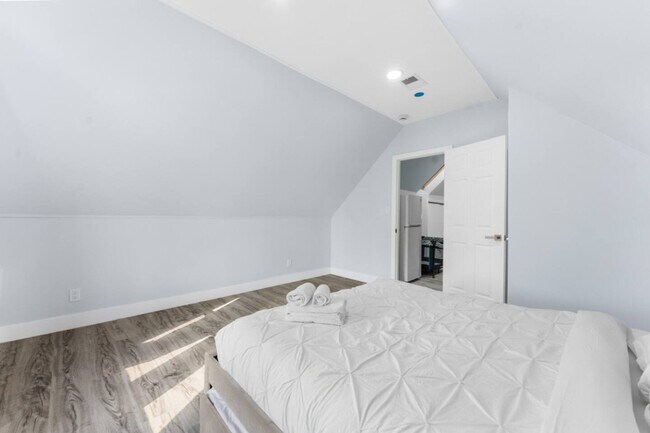 Building Photo - 23 Obrien Ct