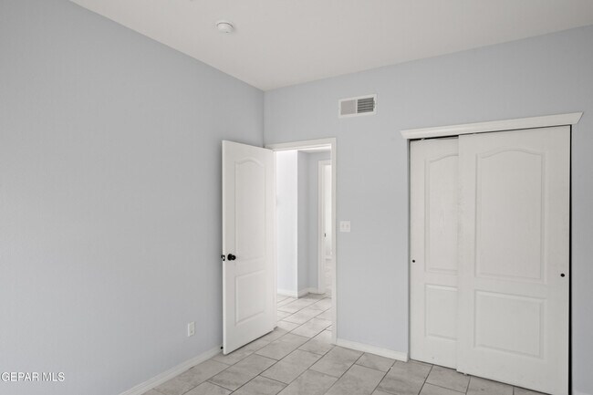 Building Photo - 14368 Chris Zingo Ln