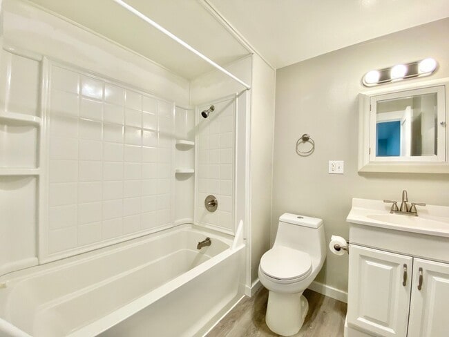 Building Photo - Great Home for rent