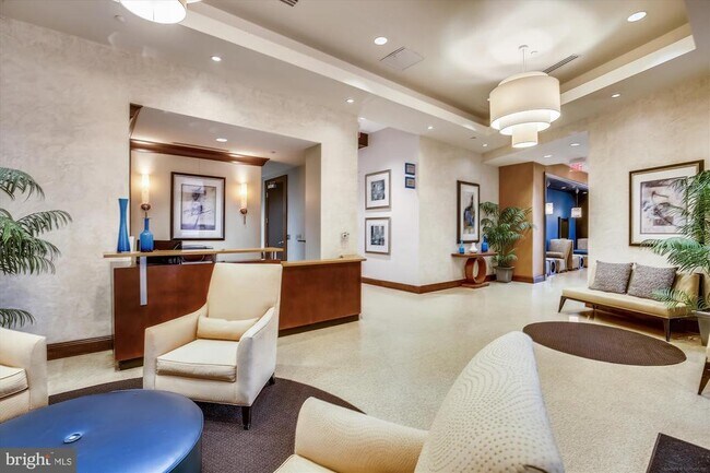 Building Photo - 2720 S Arlington Mill Dr