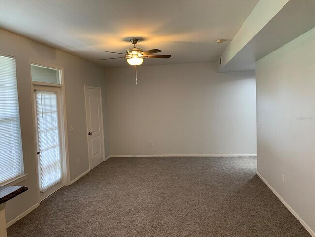 Building Photo - 420 Summit Ridge Pl