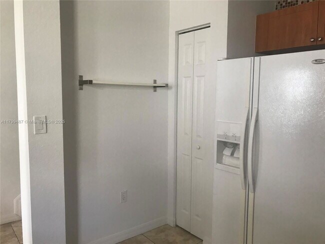 Building Photo - 8999 NW 107th Ct