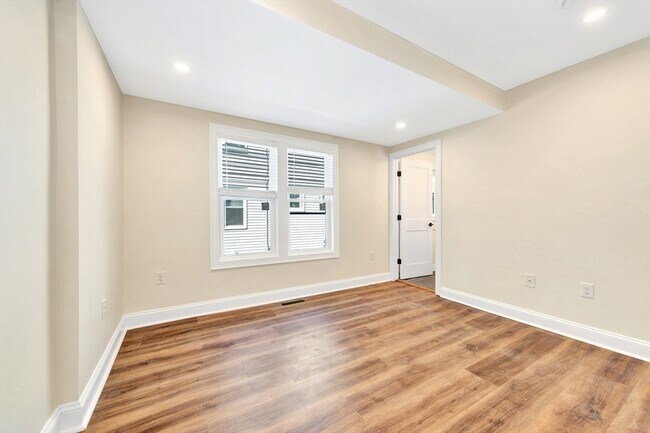 Building Photo - 55-57 Bailey Rd