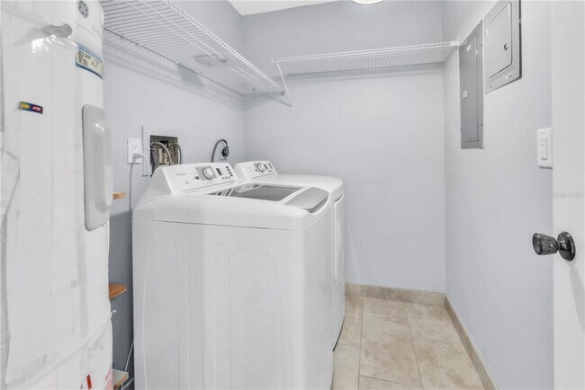 Building Photo - 2640 Enterprise Rd E