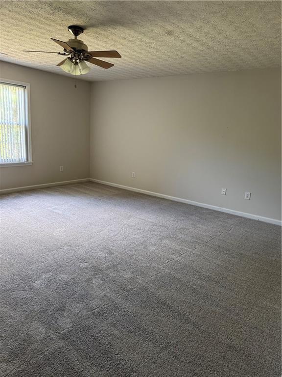 Building Photo - 8155 River Hill Commons Dr