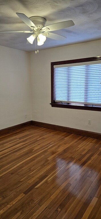 Building Photo - 122 Bowdoin St