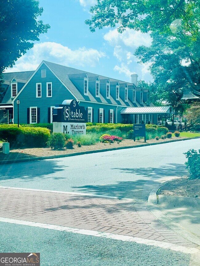 Building Photo - 5291 Manhasset Cove