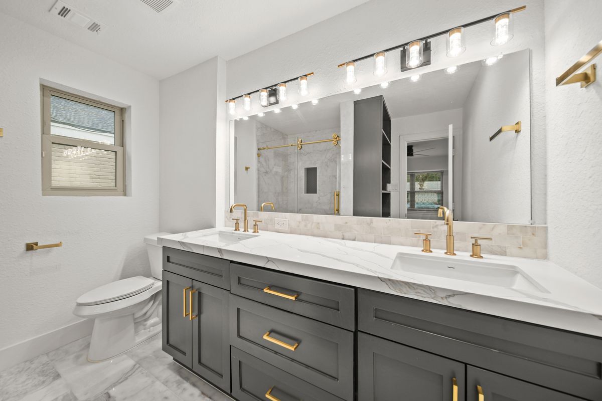 Building Photo - 6010 Rutherglenn Dr