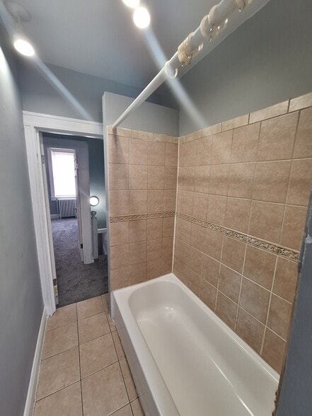 Building Photo - 3416 Cardenas Ave