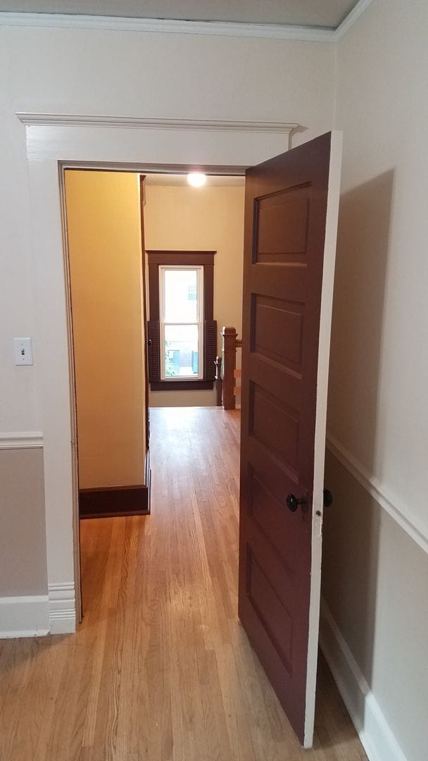 Building Photo - Walking Distance to St. Mary's Hospital and Downtown Rochester