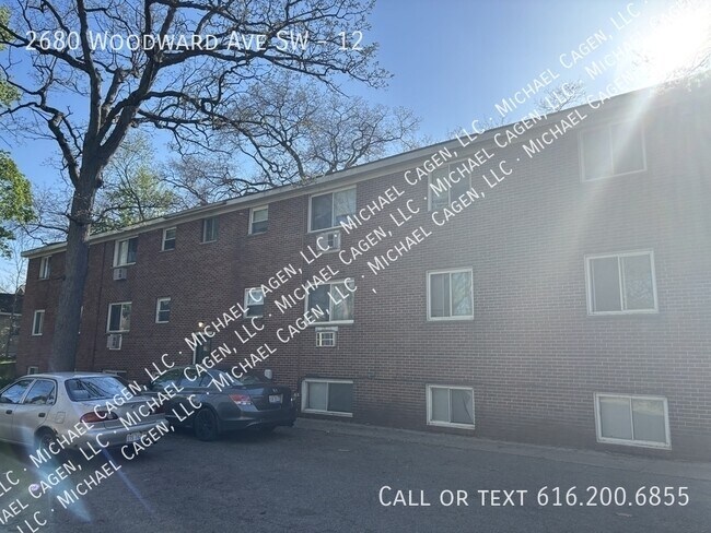 Building Photo - 2680 Woodward Ave SW