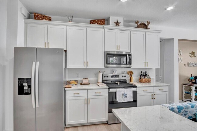 Building Photo - 324 Gypsy Palace Ln