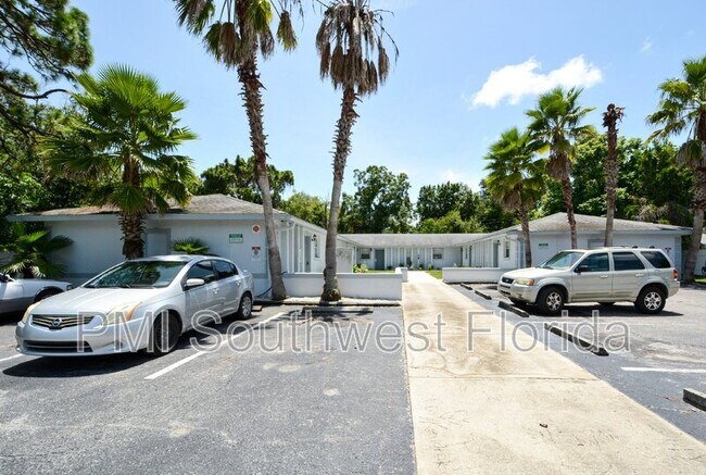Building Photo - 2519 9th Ave W