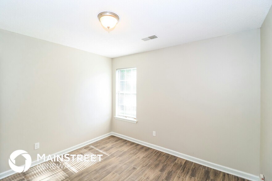 Building Photo - 4441 Longtree Cove