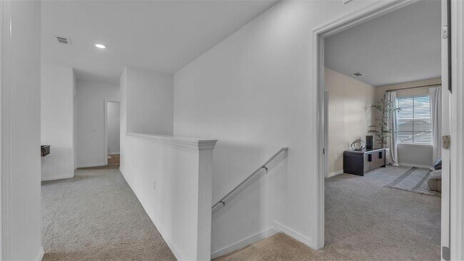 Building Photo - 3443 Lounging Wren Ln