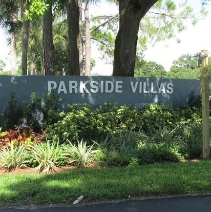 Building Photo - 7315 Parkside Villas Dr