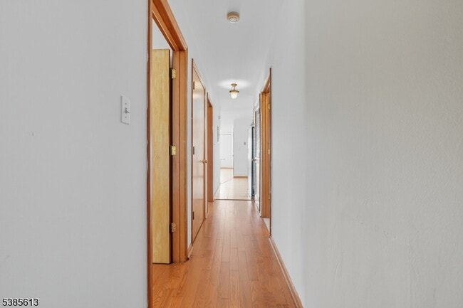 Building Photo - 87 Cottage St