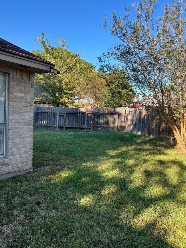 Building Photo - 3506 Corinne Ct