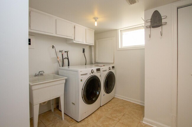 Building Photo - 13308 Fort Washington Rd