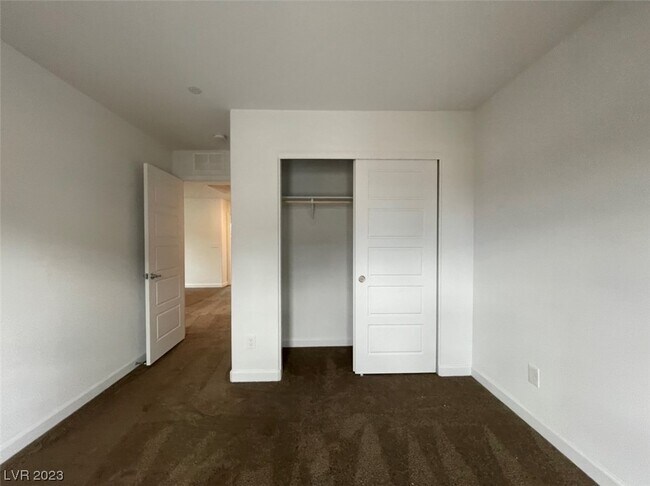 Building Photo - 767 Omaggio Pl