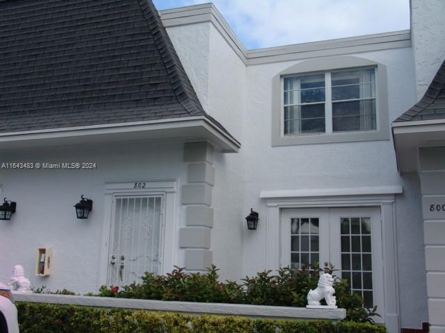 Primary Photo - 802 NE 27th Ave