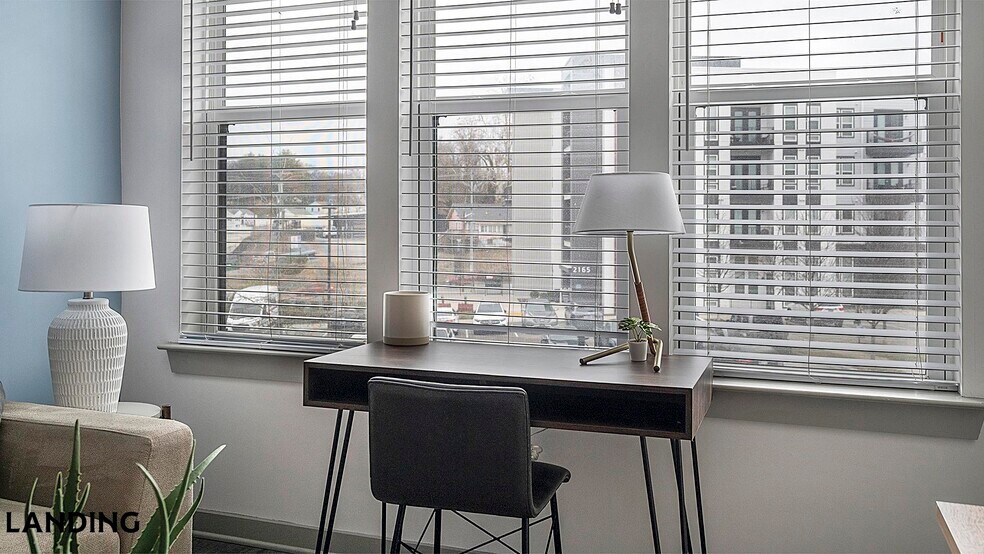 Building Photo - 2165 Nolensville Pk