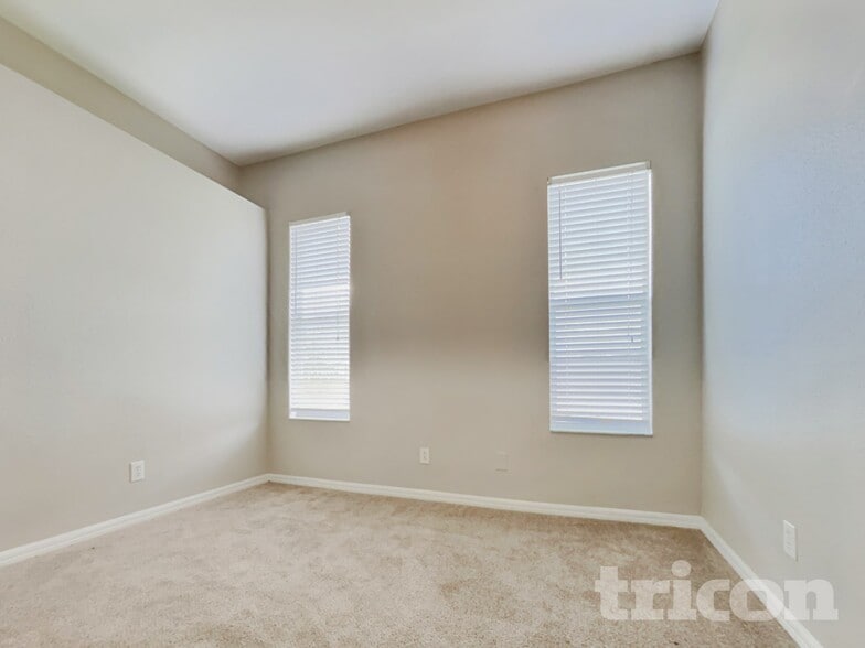 Building Photo - 3508 Pendleton Way