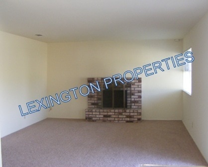 Building Photo - 1124 Hampton Rd