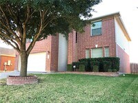Building Photo - 20625 Farm Pond Ln