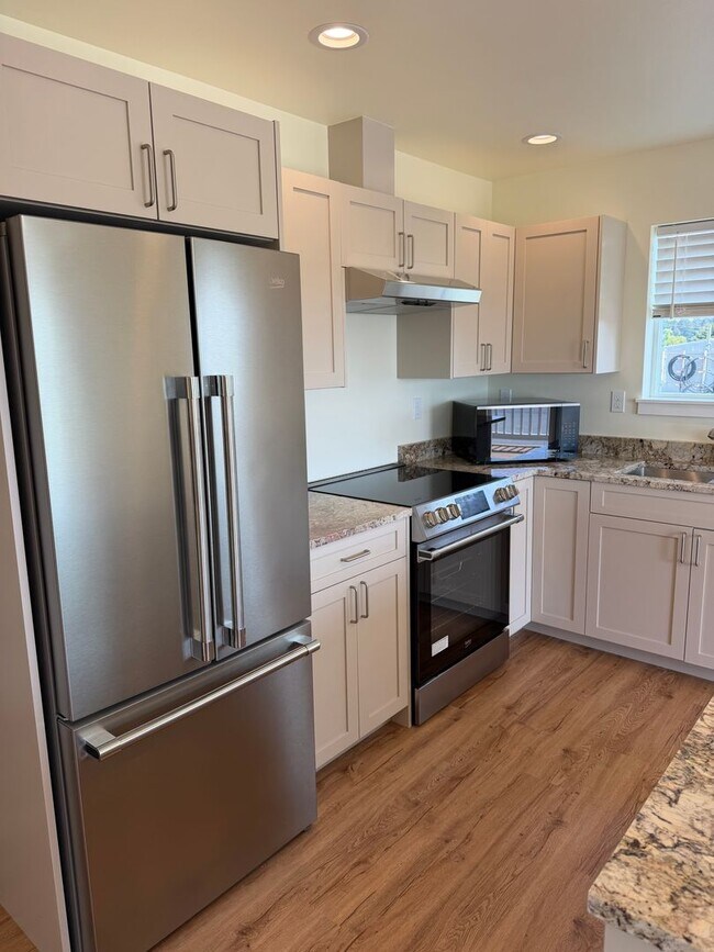 Building Photo - New Construction Two Bedroom Apartments in Coupeville!