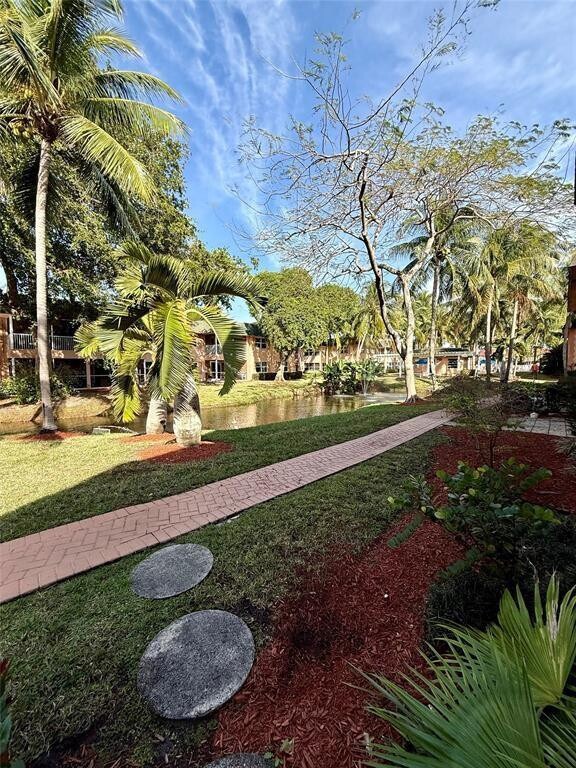 Building Photo - 760 SE 2nd Ave