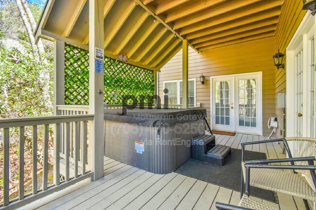 Building Photo - 373 Dach Bruche Gasse