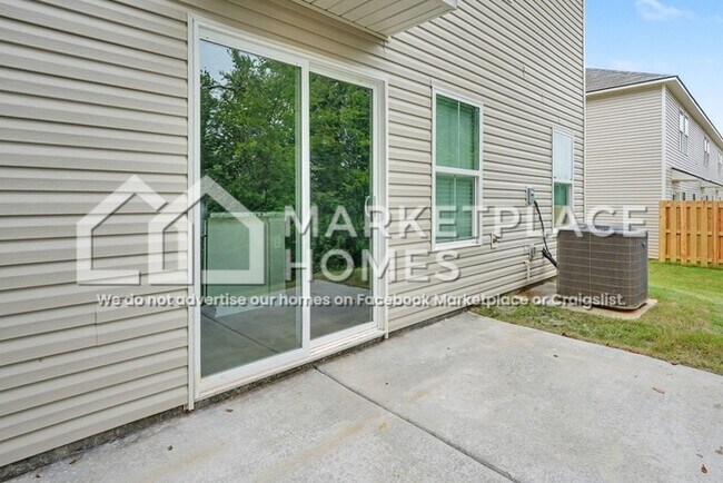 Building Photo - 4145 Hudson Ct SW