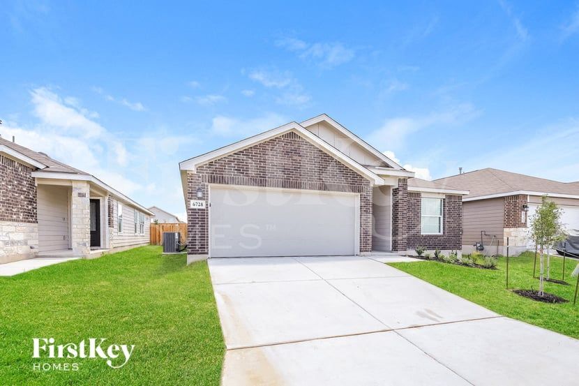 Building Photo - 6728 Beehive Dr