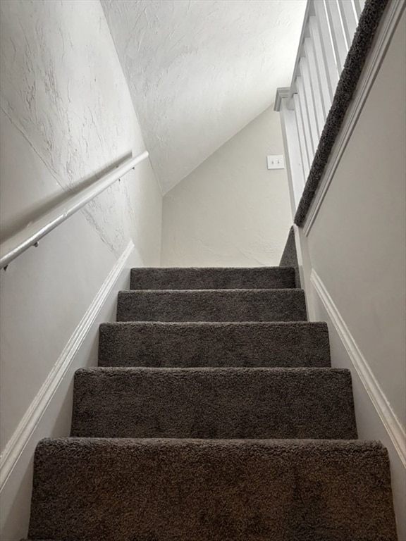 Building Photo - 385 Nahatan St