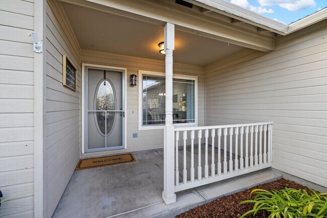 Building Photo - 1234 Pheasant Wy