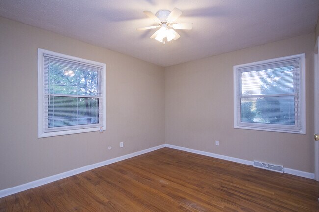 Building Photo - All on one level comfort rancher