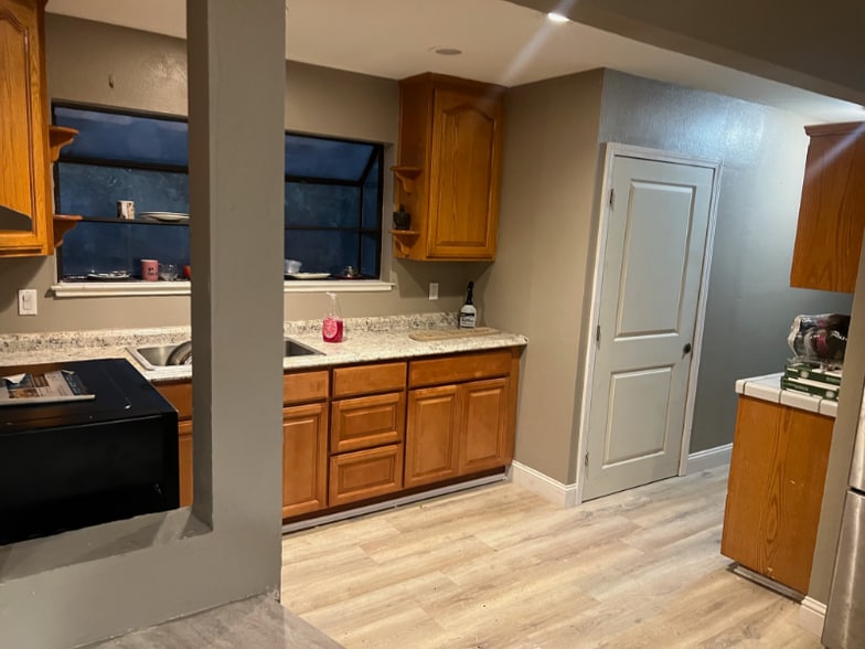 Building Photo - 4455 Glidden Way