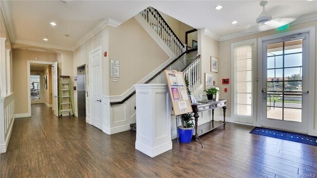 Building Photo - 2832 E Clementine Dr