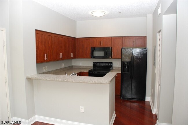 Building Photo - 1130 Reserve Way