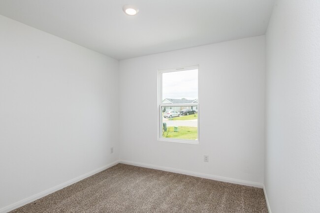 Building Photo - 12066 William Trails Cir