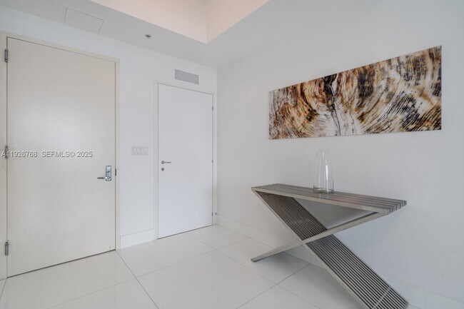 Building Photo - 50 South Pointe Dr