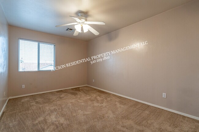 Building Photo - 7661 S Freshwater Pearl Dr