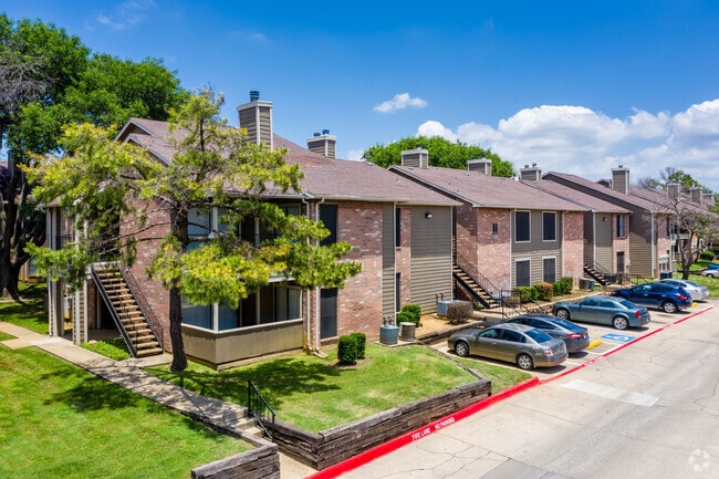 Building Photo - Barrow