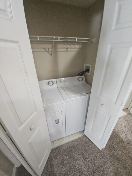 Building Photo - 3281 Soho St