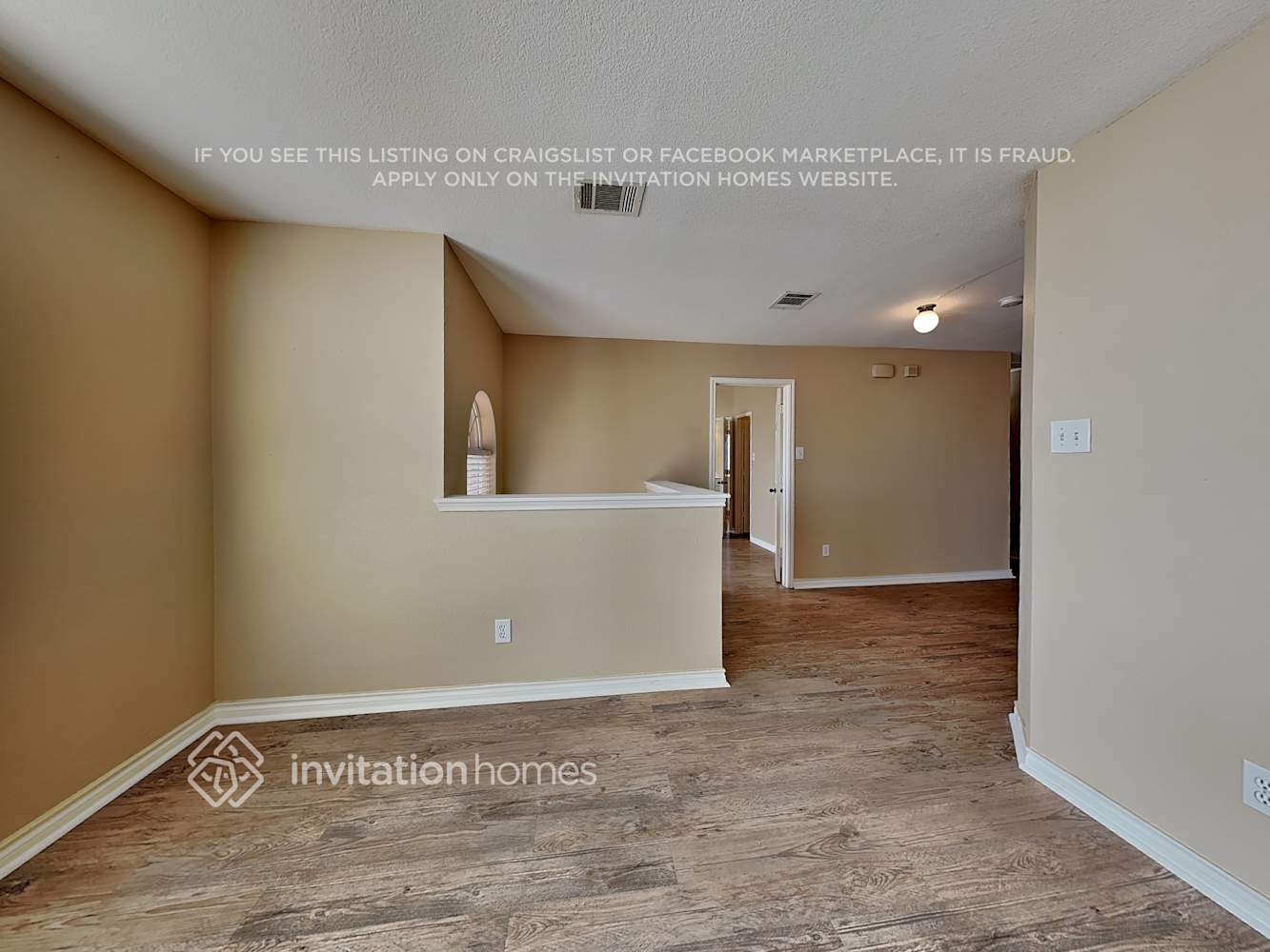 Building Photo - 830 Randall Rd