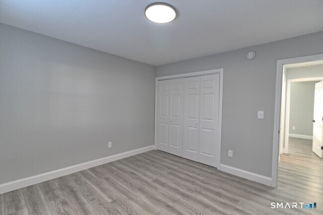 Building Photo - 169 Clark St