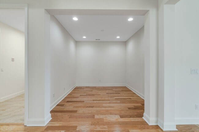 Building Photo - Hidden Gem in Margaritaville Available Imm...