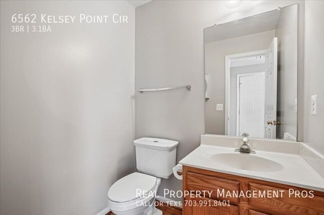 Building Photo - 6562 Kelsey Point Cir